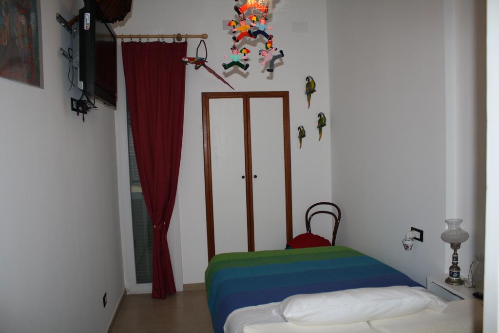 Single Room