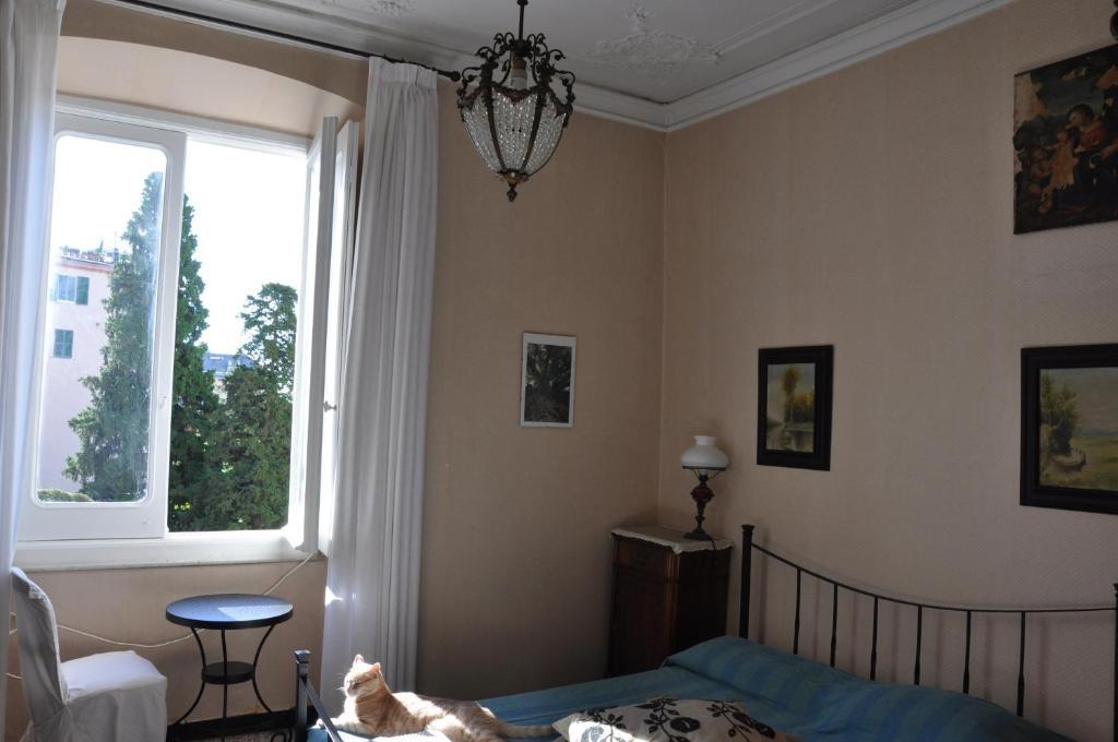 Chambre Simple avec Salle de Bains Commune