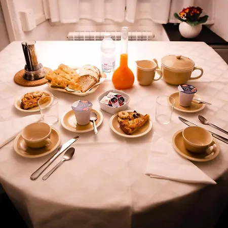 B&B La Casa Del Cuoco - Piccola Camera Con Colazione In Appartamento Condiviso Con L'Host-2